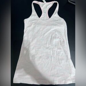 Lululemon tank top size 8